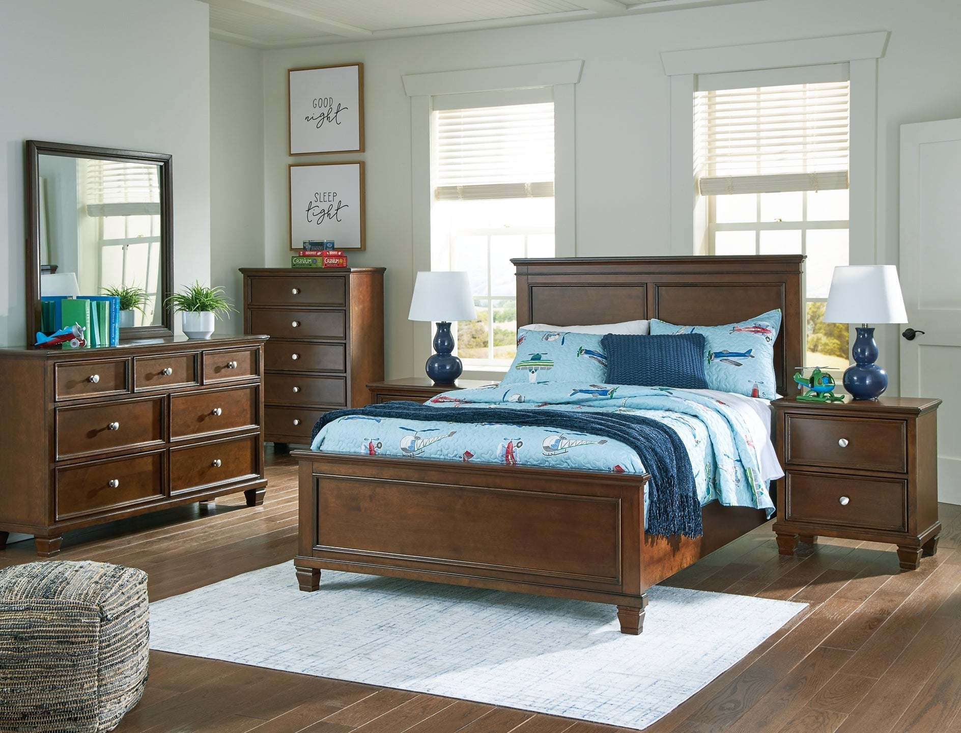 Danabrin Full Panel Bed with Mirrored Dresser and 2 Nightstands at Towne & Country Furniture (AL) furniture, home furniture, home decor, sofa, bedding