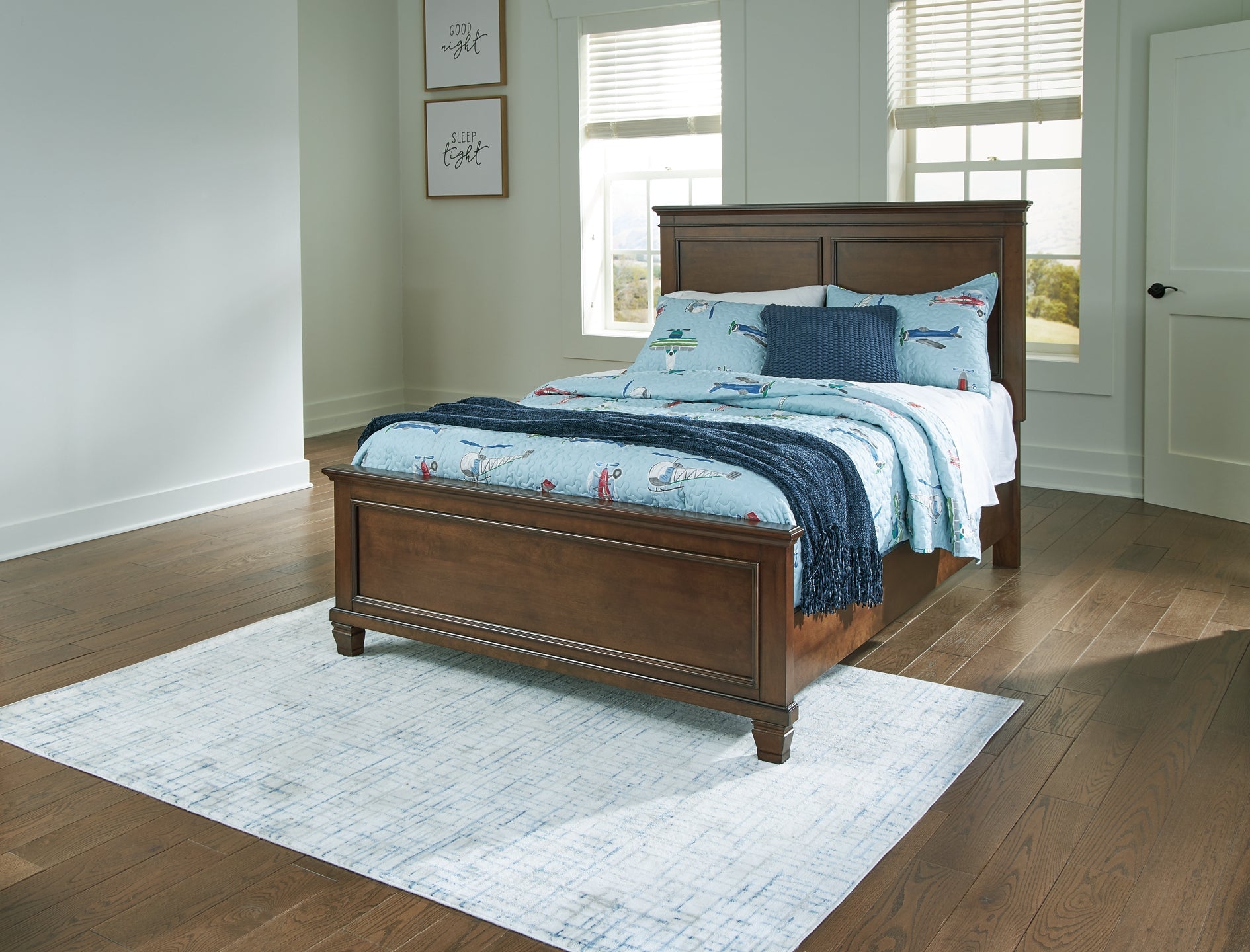 Danabrin Full Panel Bed with Mirrored Dresser and 2 Nightstands at Towne & Country Furniture (AL) furniture, home furniture, home decor, sofa, bedding