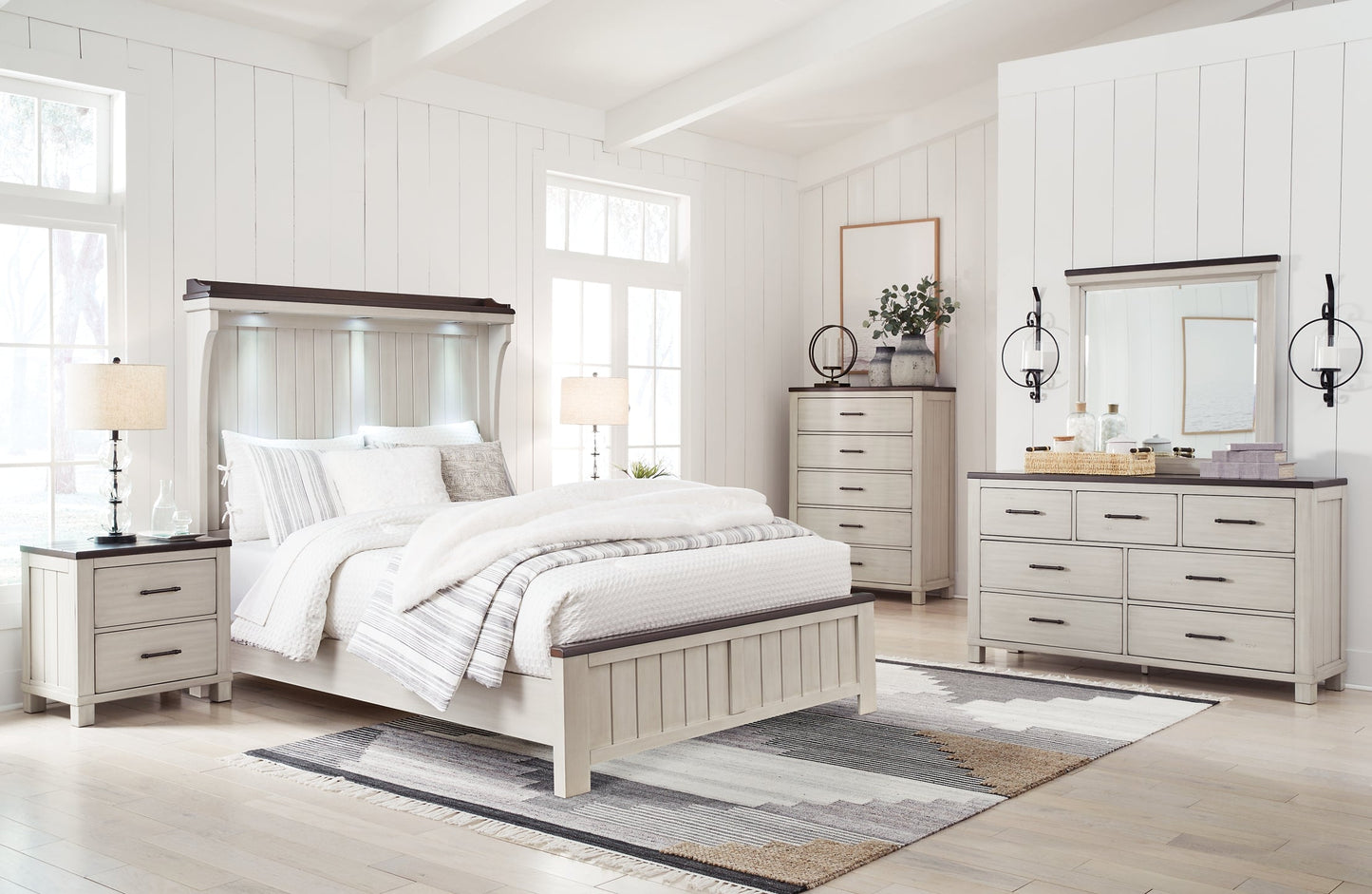Darborn Queen Panel Bed with Mirrored Dresser, Chest and 2 Nightstands at Towne & Country Furniture (AL) furniture, home furniture, home decor, sofa, bedding