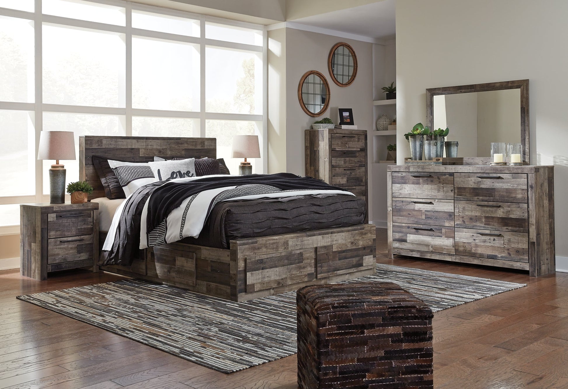 Derekson Queen Panel Bed with 6 Storage Drawers with Mirrored Dresser, Chest and 2 Nightstands at Towne & Country Furniture (AL) furniture, home furniture, home decor, sofa, bedding