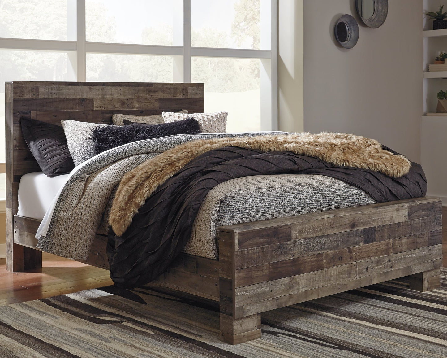 Derekson Queen Panel Bed with Mirrored Dresser, Chest and Nightstand at Towne & Country Furniture (AL) furniture, home furniture, home decor, sofa, bedding