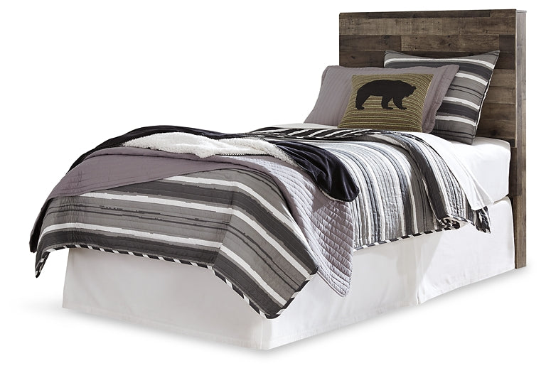 Derekson Twin Panel Headboard with Mirrored Dresser, Chest and 2 Nightstands at Towne & Country Furniture (AL) furniture, home furniture, home decor, sofa, bedding