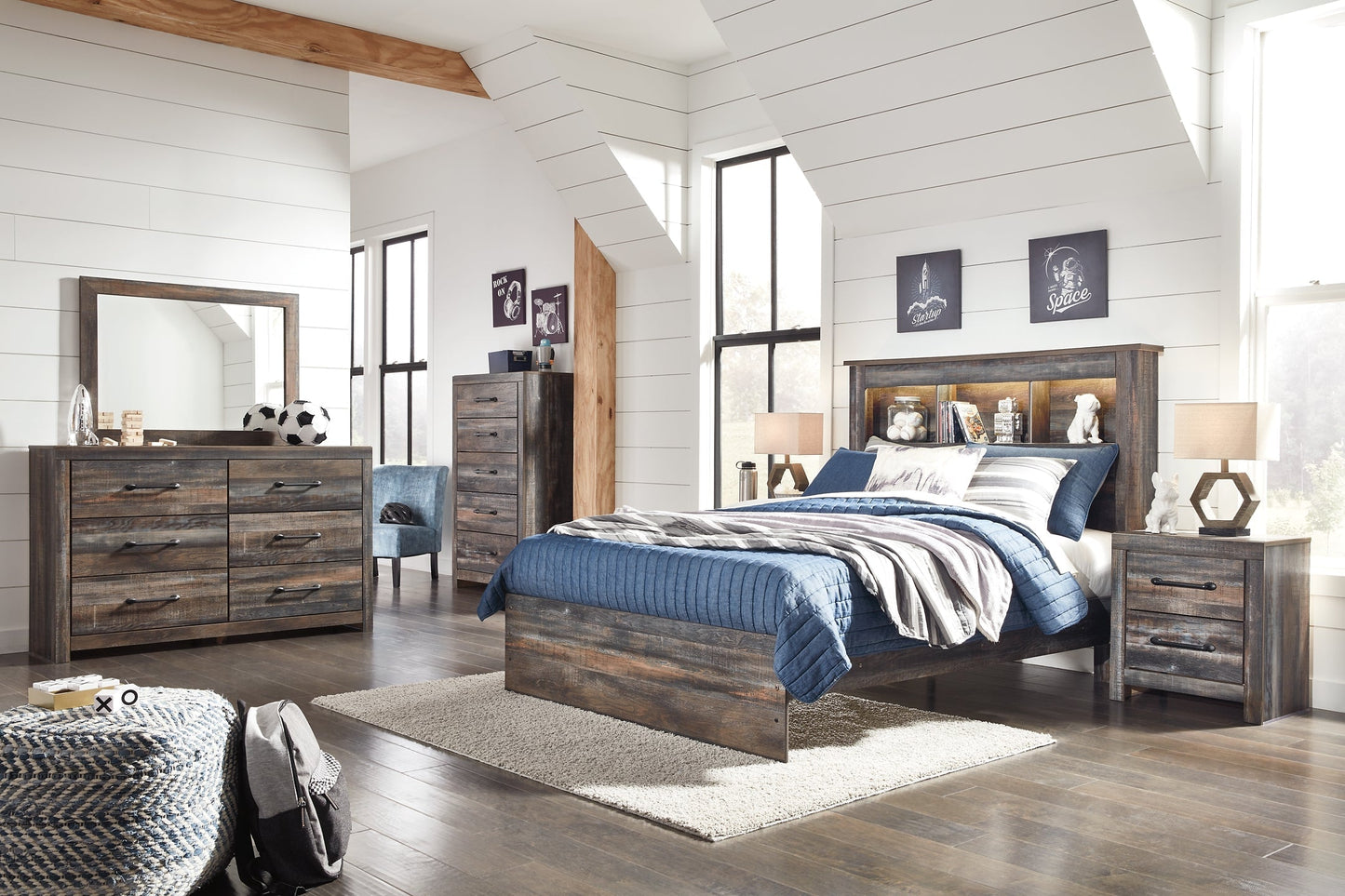 Drystan Full Bookcase Headboard with Mirrored Dresser, Chest and 2 Nightstands at Towne & Country Furniture (AL) furniture, home furniture, home decor, sofa, bedding