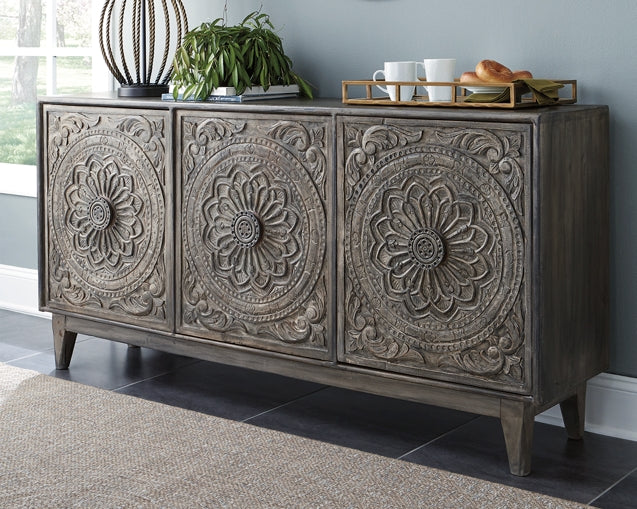 Fair Ridge Accent Cabinet at Towne & Country Furniture (AL) furniture, home furniture, home decor, sofa, bedding