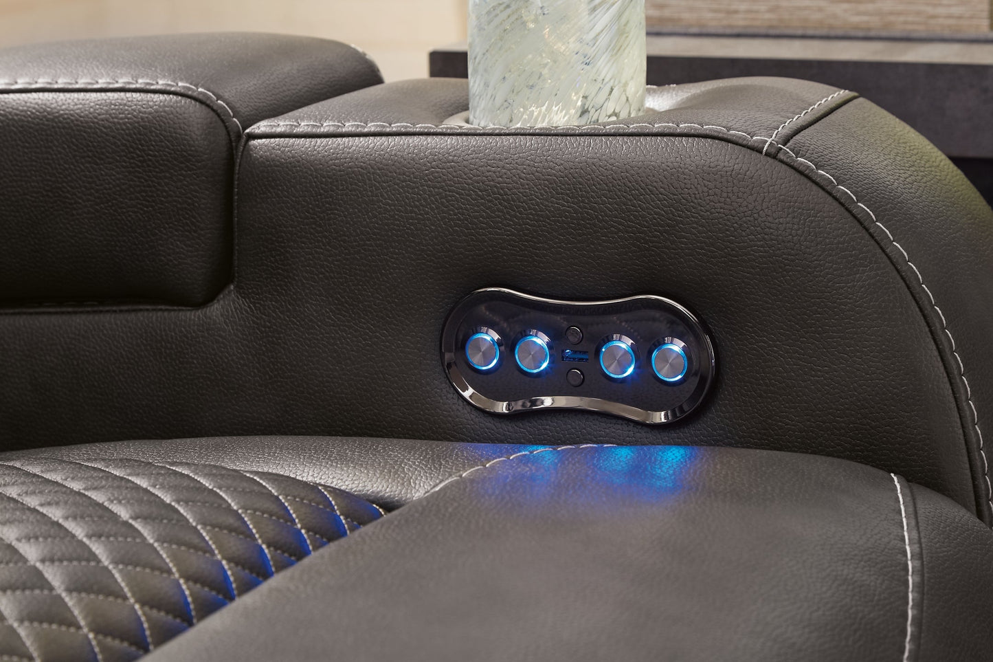 Fyne-Dyme Sofa and Loveseat at Towne & Country Furniture (AL) furniture, home furniture, home decor, sofa, bedding