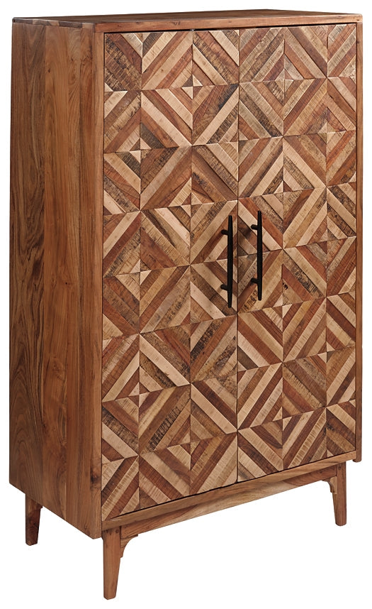 Gabinwell Accent Cabinet at Towne & Country Furniture (AL) furniture, home furniture, home decor, sofa, bedding