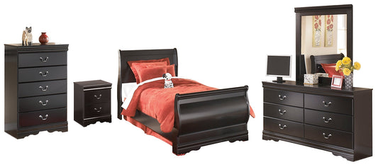 Huey Vineyard Full Sleigh Bed with Mirrored Dresser, Chest and Nightstand at Towne & Country Furniture (AL) furniture, home furniture, home decor, sofa, bedding