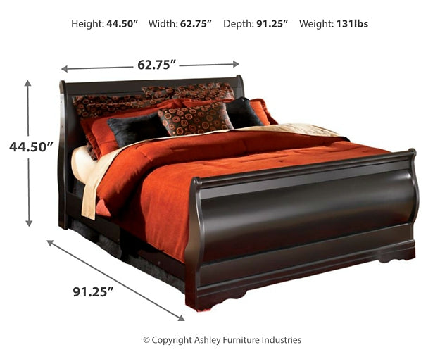 Huey Vineyard Queen Sleigh Bed with Mirrored Dresser at Towne & Country Furniture (AL) furniture, home furniture, home decor, sofa, bedding