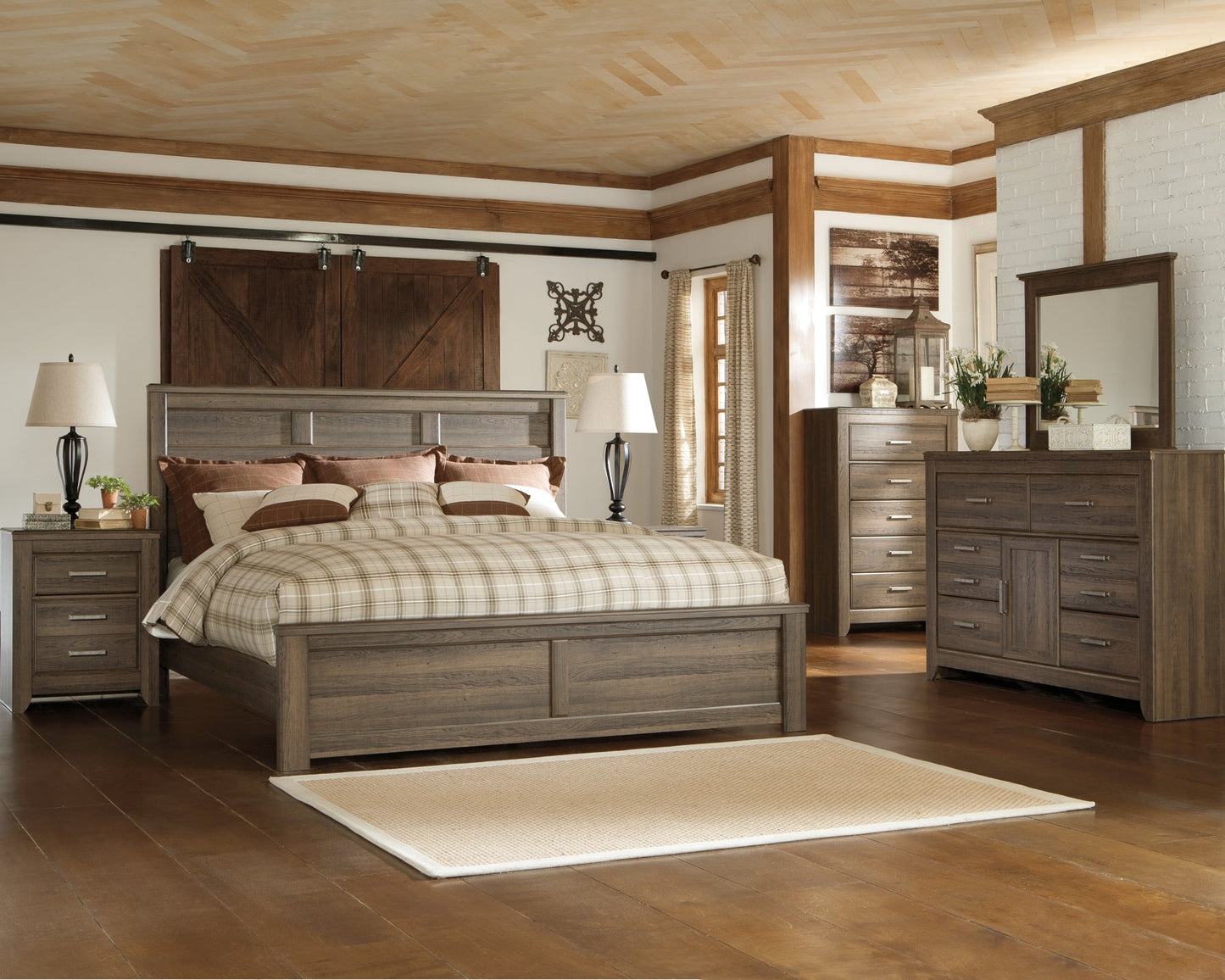 Juararo California King Panel Bed with Mirrored Dresser, Chest and 2 Nightstands at Towne & Country Furniture (AL) furniture, home furniture, home decor, sofa, bedding