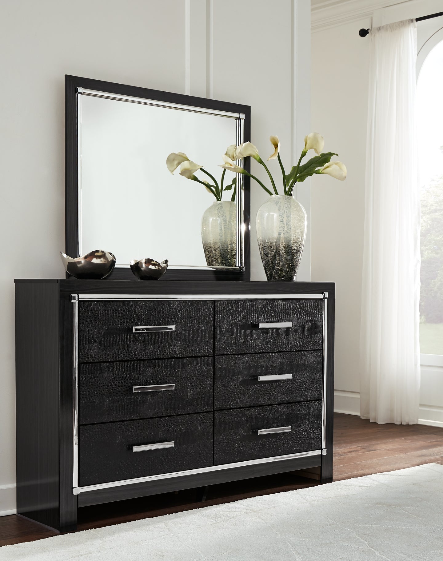 Kaydell King Upholstered Panel Bed with Mirrored Dresser at Towne & Country Furniture (AL) furniture, home furniture, home decor, sofa, bedding