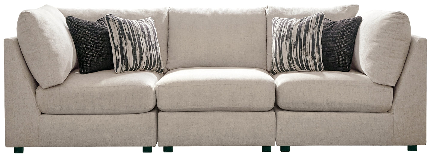 Kellway 3-Piece Sectional at Towne & Country Furniture (AL) furniture, home furniture, home decor, sofa, bedding