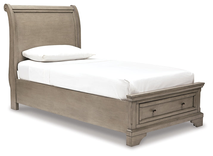 Lettner Twin Sleigh Bed with Mirrored Dresser and Chest at Towne & Country Furniture (AL) furniture, home furniture, home decor, sofa, bedding