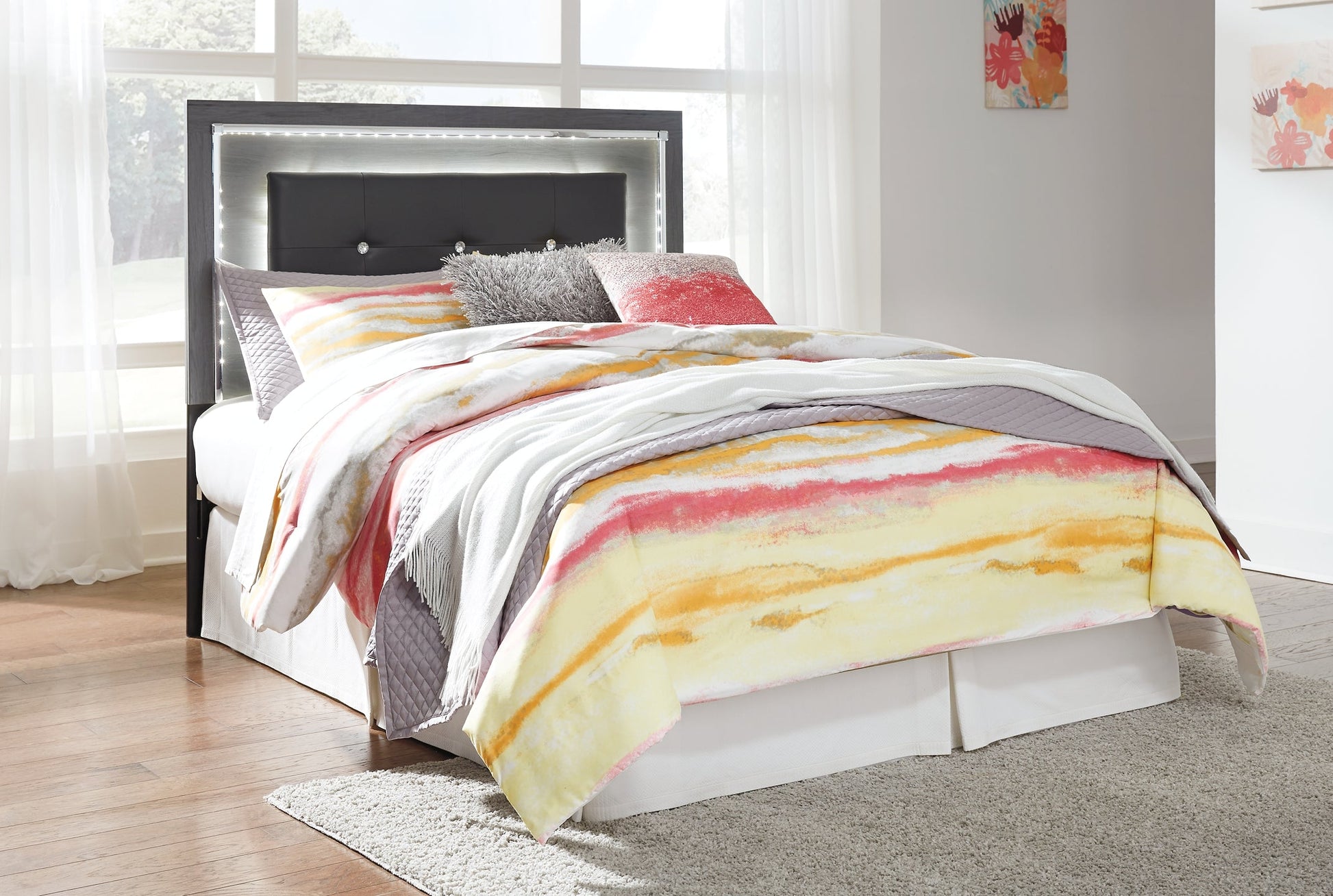 Lodanna Full Upholstered Panel Headboard with Mirrored Dresser and Chest at Towne & Country Furniture (AL) furniture, home furniture, home decor, sofa, bedding