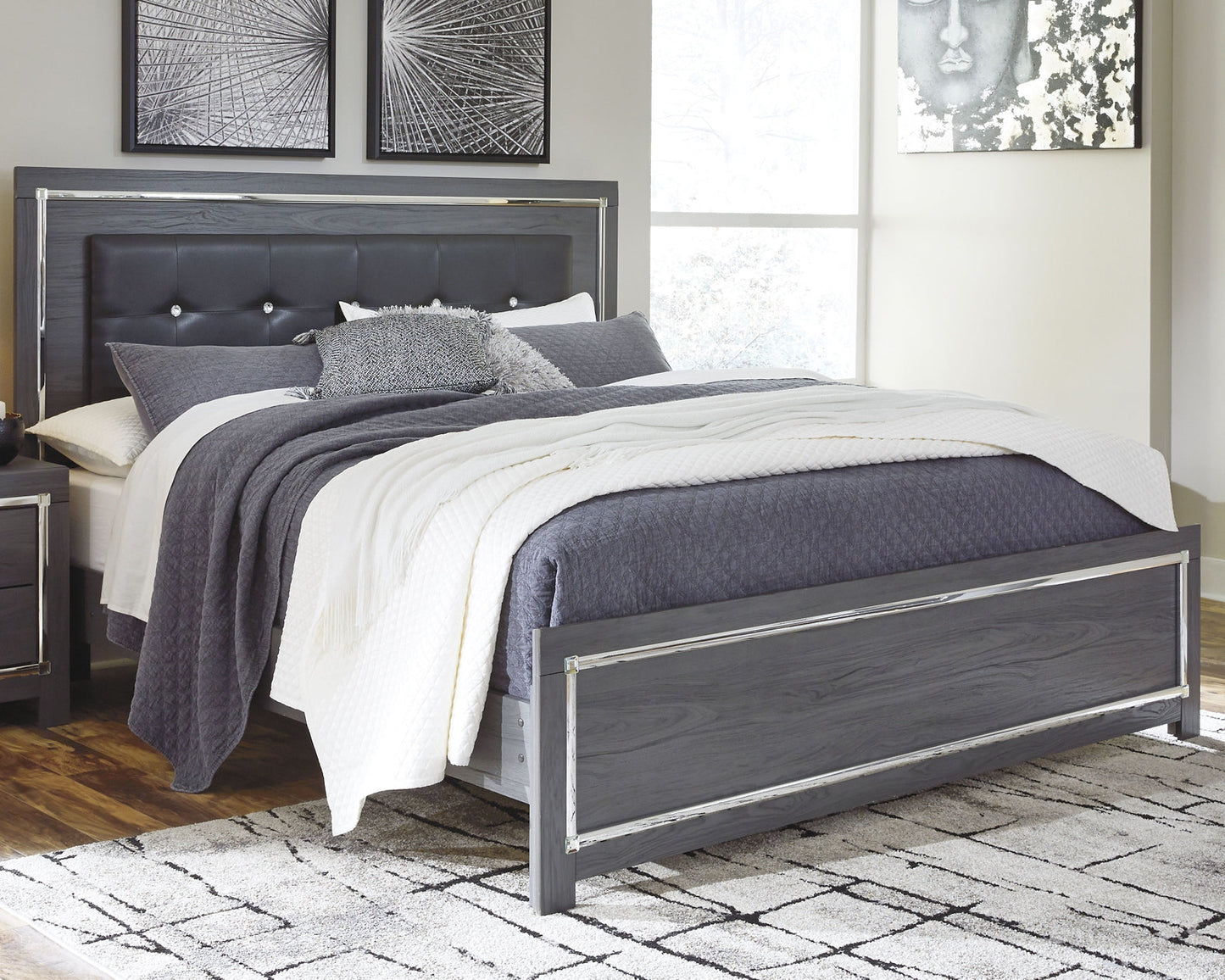 Lodanna King Panel Bed with Mirrored Dresser and Nightstand at Towne & Country Furniture (AL) furniture, home furniture, home decor, sofa, bedding