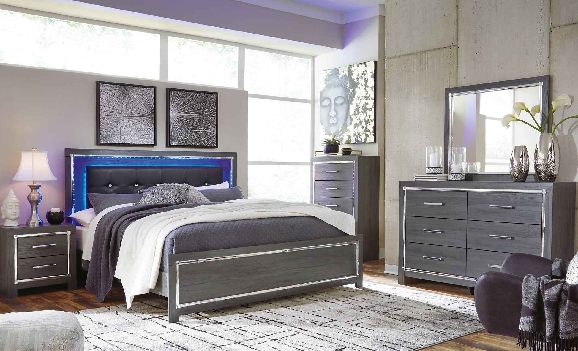 Lodanna Six Drawer Dresser at Towne & Country Furniture (AL) furniture, home furniture, home decor, sofa, bedding