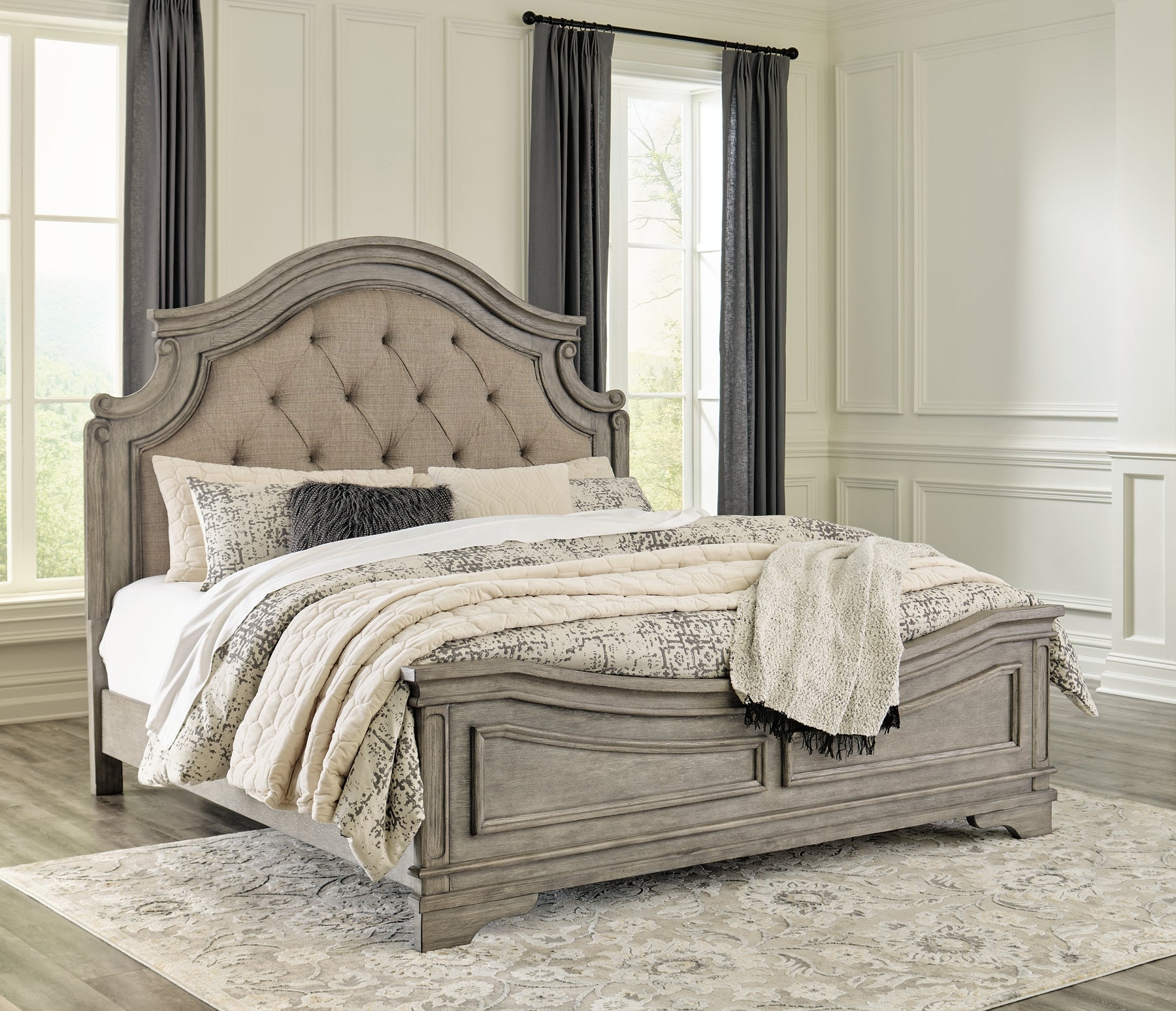 Lodenbay California King Panel Bed with Mirrored Dresser and Chest at Towne & Country Furniture (AL) furniture, home furniture, home decor, sofa, bedding