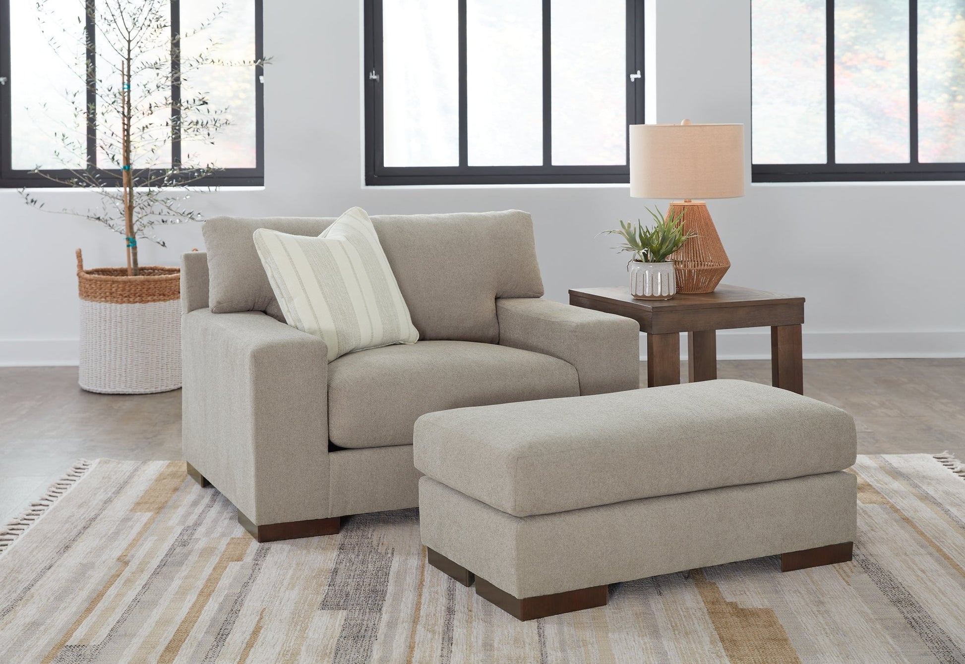 Maggie Sofa, Loveseat, Chair and Ottoman at Towne & Country Furniture (AL) furniture, home furniture, home decor, sofa, bedding