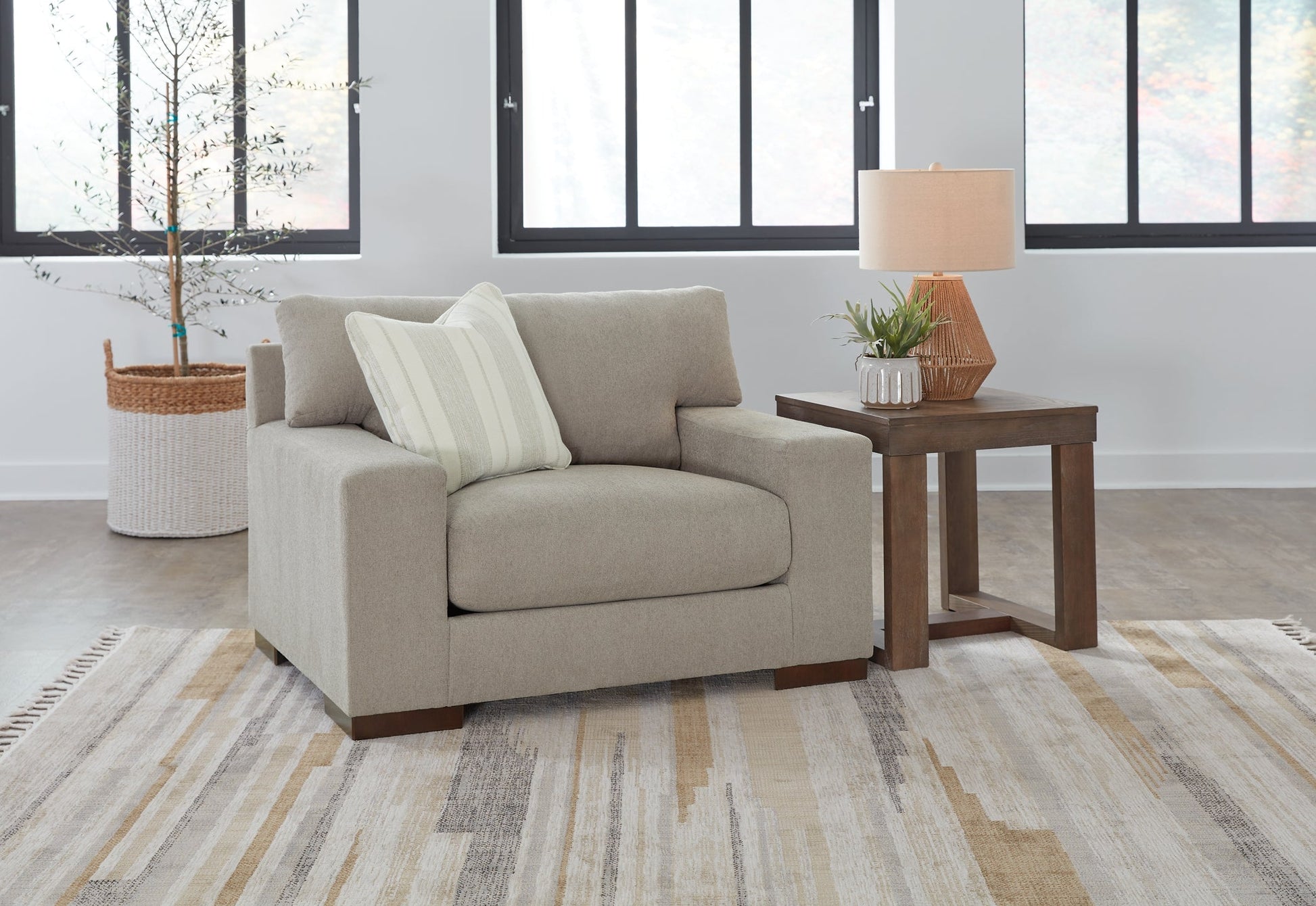 Maggie Sofa, Loveseat, Chair and Ottoman at Towne & Country Furniture (AL) furniture, home furniture, home decor, sofa, bedding