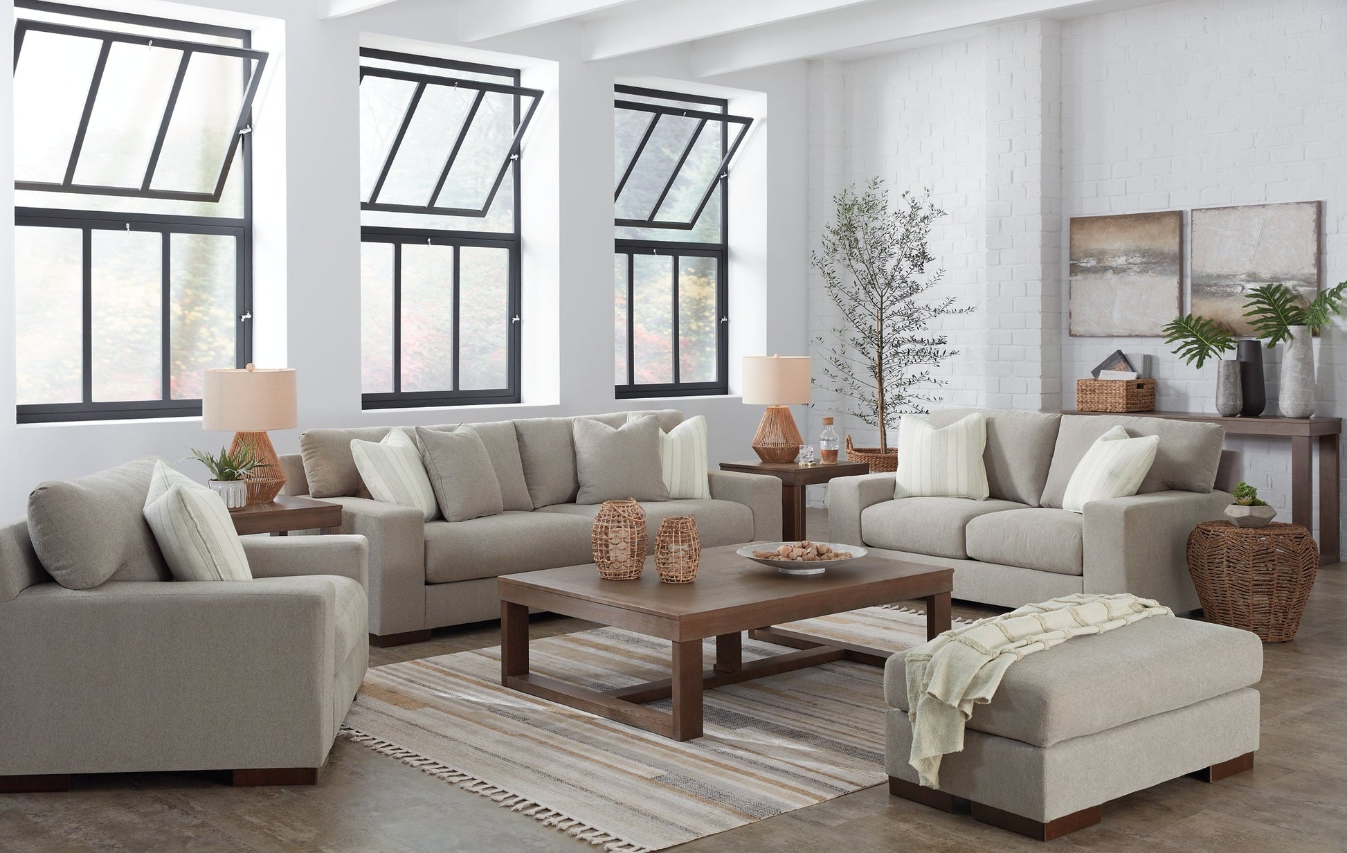 Maggie Sofa, Loveseat, Chair and Ottoman at Towne & Country Furniture (AL) furniture, home furniture, home decor, sofa, bedding