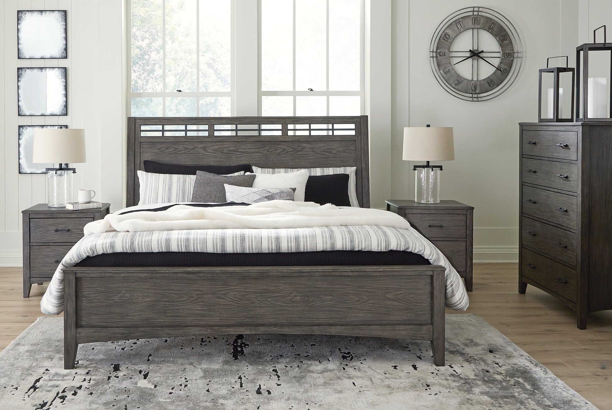 Montillan California King Panel Bed with Mirrored Dresser, Chest and 2 Nightstands at Towne & Country Furniture (AL) furniture, home furniture, home decor, sofa, bedding