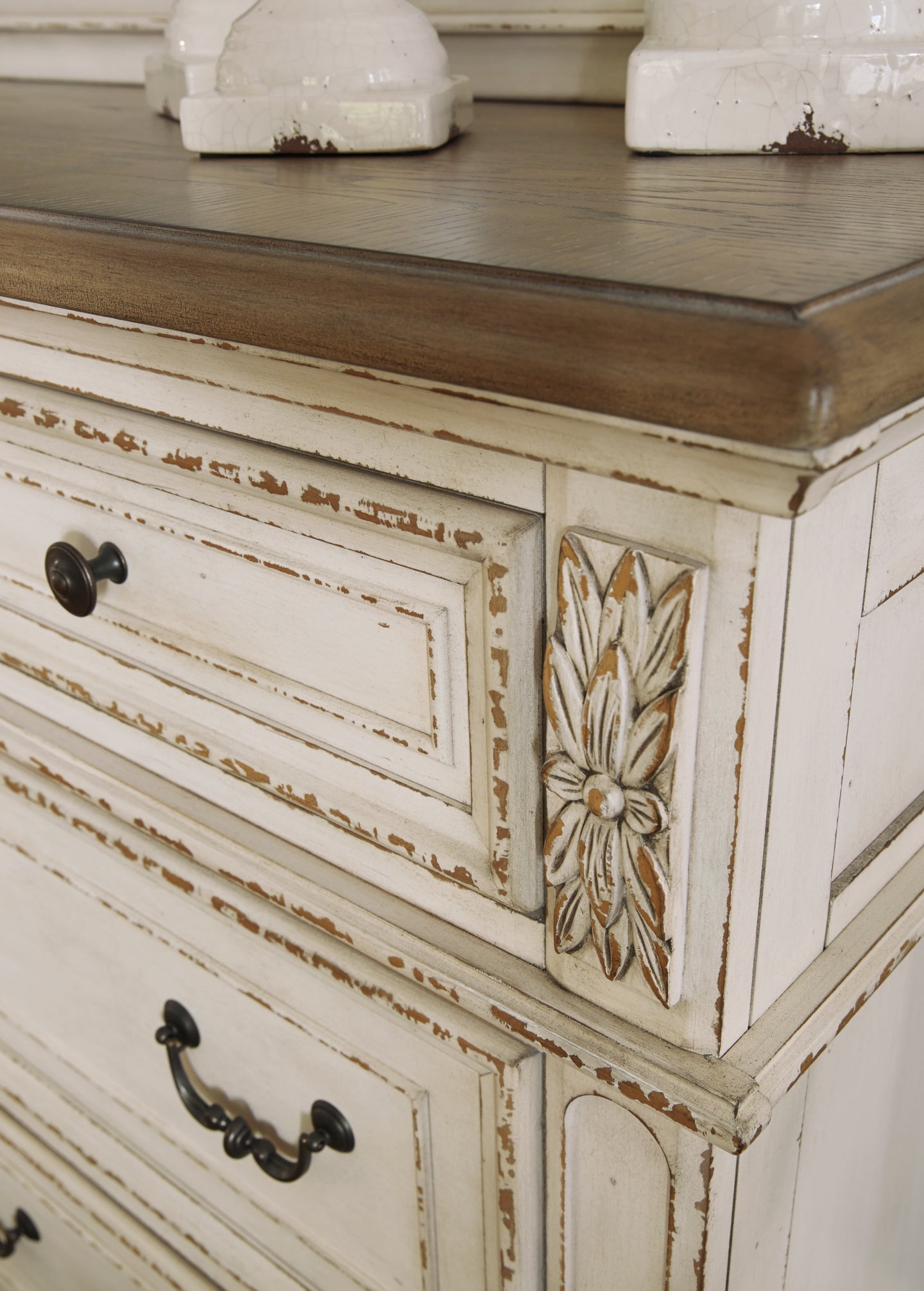 Realyn Dresser at Towne & Country Furniture (AL) furniture, home furniture, home decor, sofa, bedding