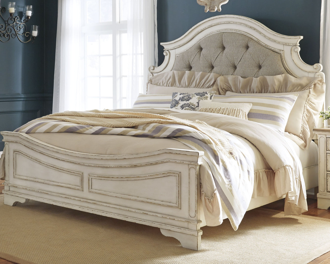 Realyn King Upholstered Panel Bed with Mirrored Dresser and 2 Nightstands at Towne & Country Furniture (AL) furniture, home furniture, home decor, sofa, bedding
