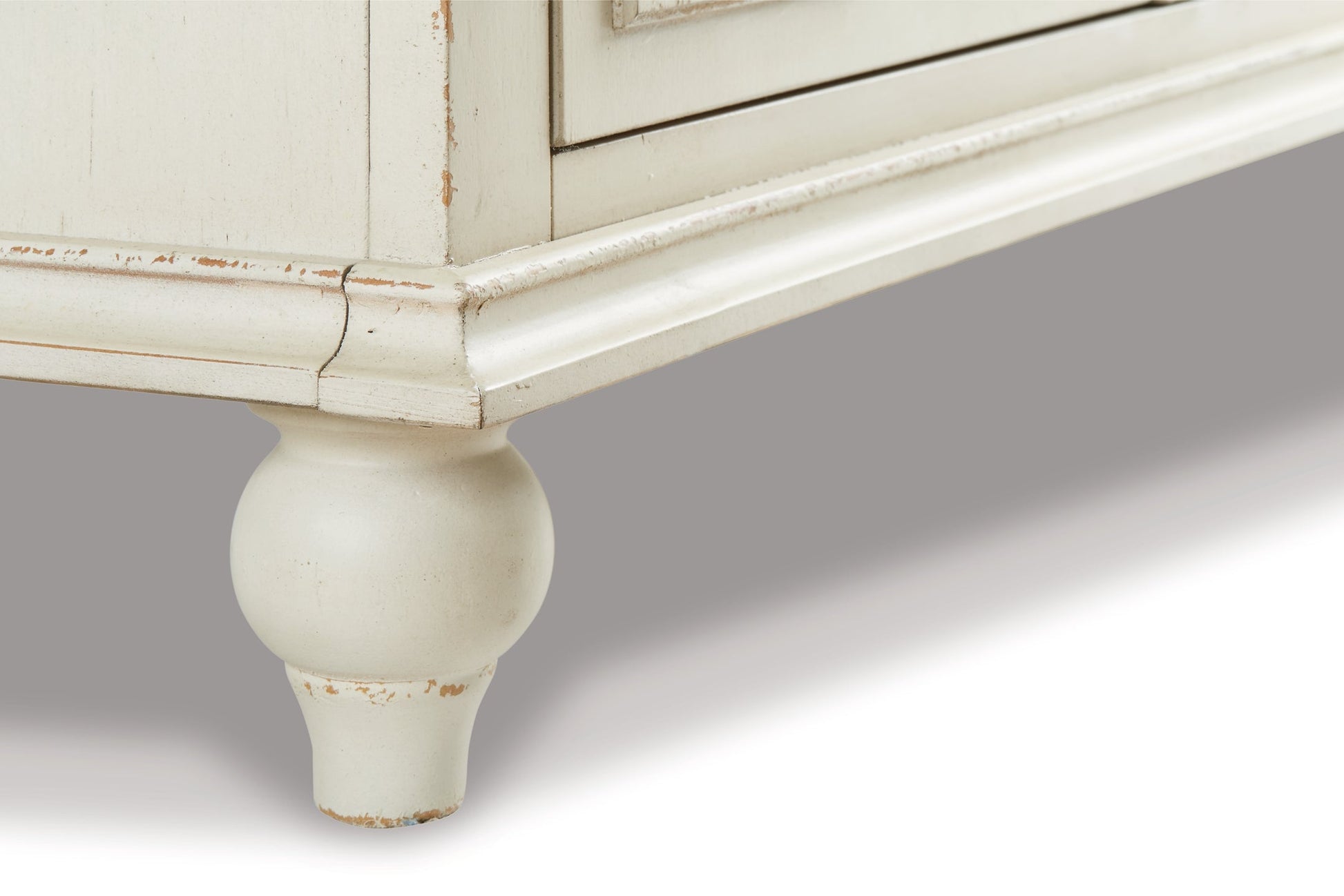 Roranville Accent Cabinet at Towne & Country Furniture (AL) furniture, home furniture, home decor, sofa, bedding