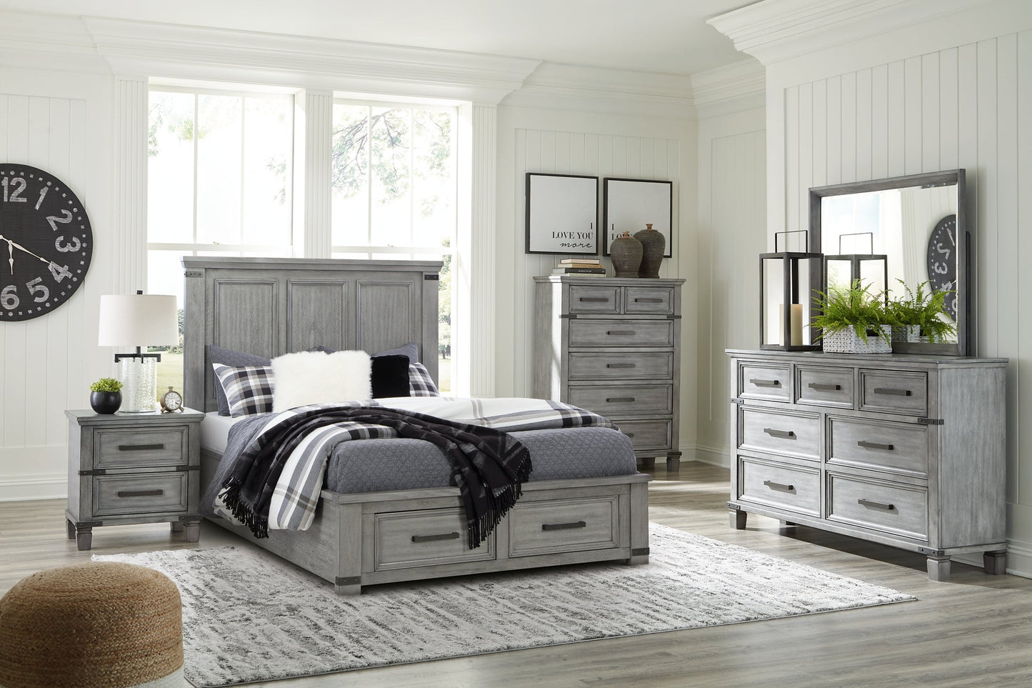 Russelyn Queen Storage Bed with Mirrored Dresser, Chest and 2 Nightstands at Towne & Country Furniture (AL) furniture, home furniture, home decor, sofa, bedding