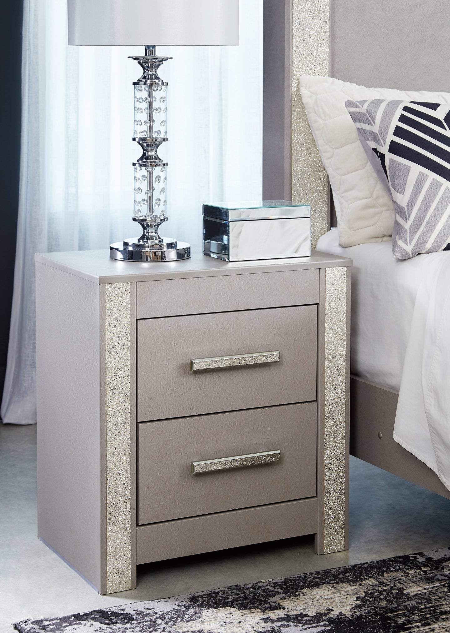 Surancha Full Panel Bed with Mirrored Dresser and Nightstand at Towne & Country Furniture (AL) furniture, home furniture, home decor, sofa, bedding