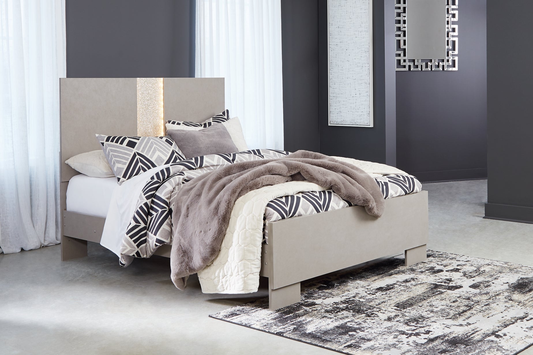 Surancha Queen Panel Bed with Mirrored Dresser and Chest at Towne & Country Furniture (AL) furniture, home furniture, home decor, sofa, bedding
