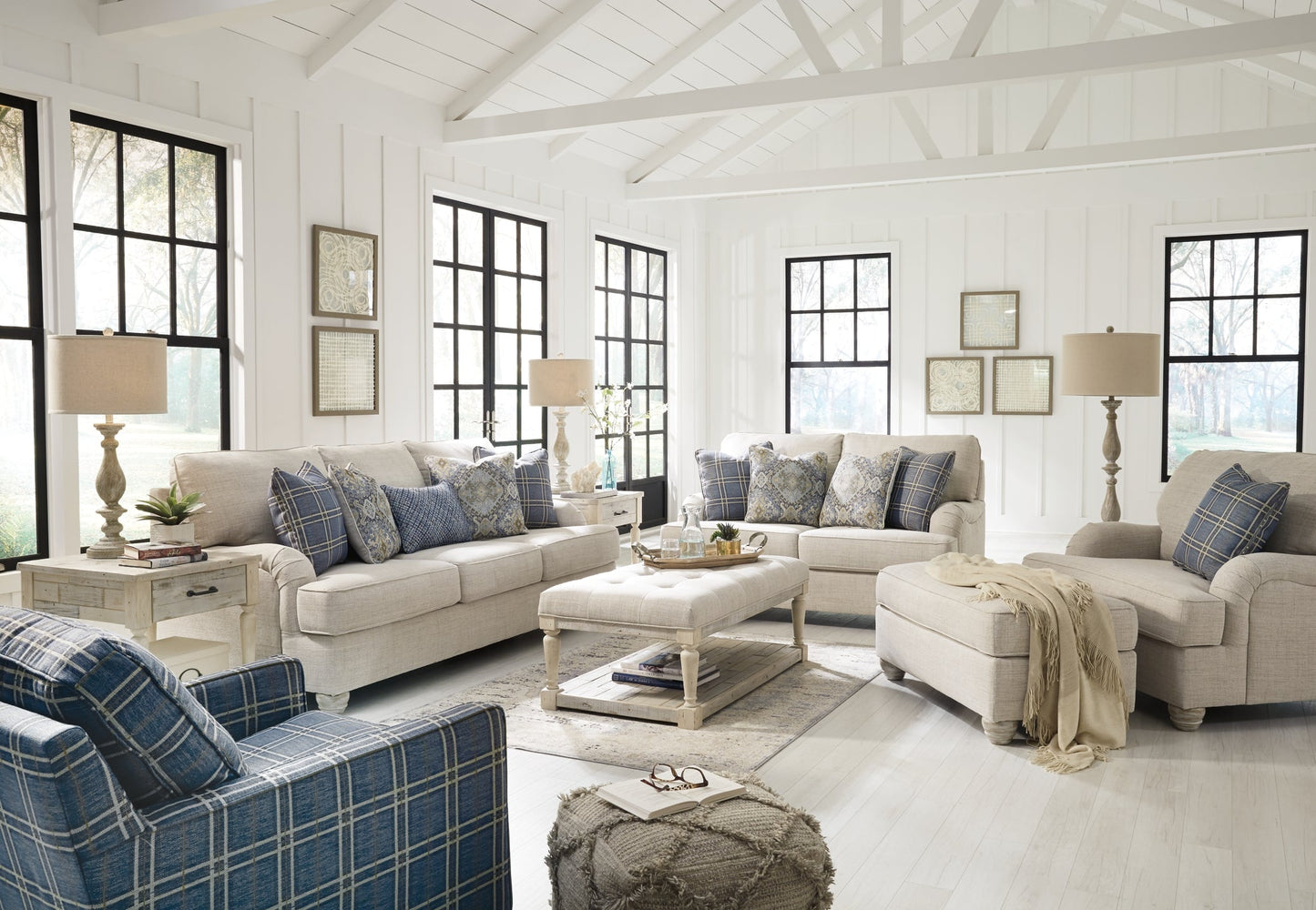 Traemore Chair and a Half at Towne & Country Furniture (AL) furniture, home furniture, home decor, sofa, bedding