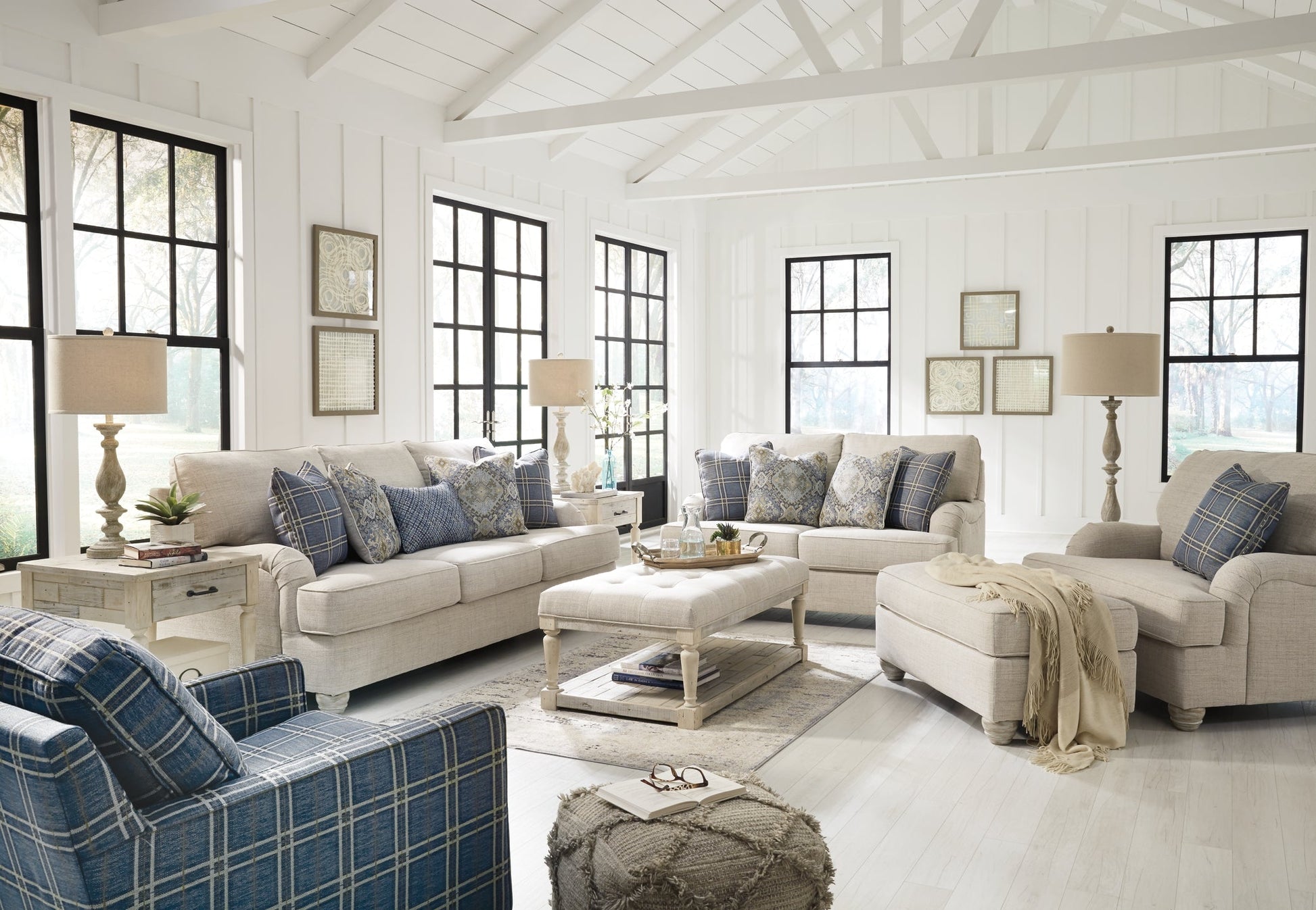 Traemore Chair and a Half at Towne & Country Furniture (AL) furniture, home furniture, home decor, sofa, bedding