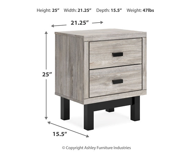 Vessalli King Panel Bed with Mirrored Dresser and 2 Nightstands at Towne & Country Furniture (AL) furniture, home furniture, home decor, sofa, bedding