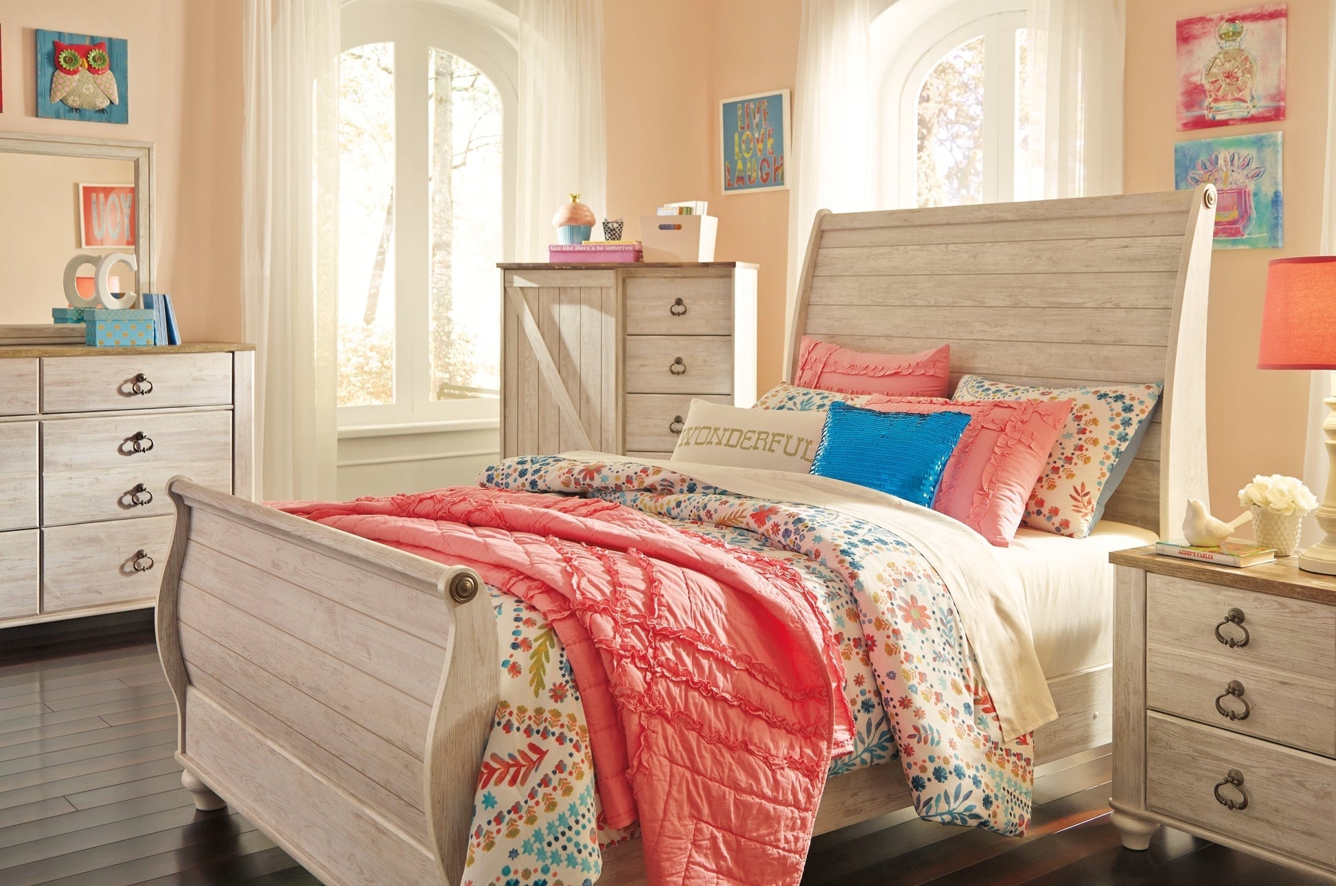 Willowton Dressing Chest at Towne & Country Furniture (AL) furniture, home furniture, home decor, sofa, bedding