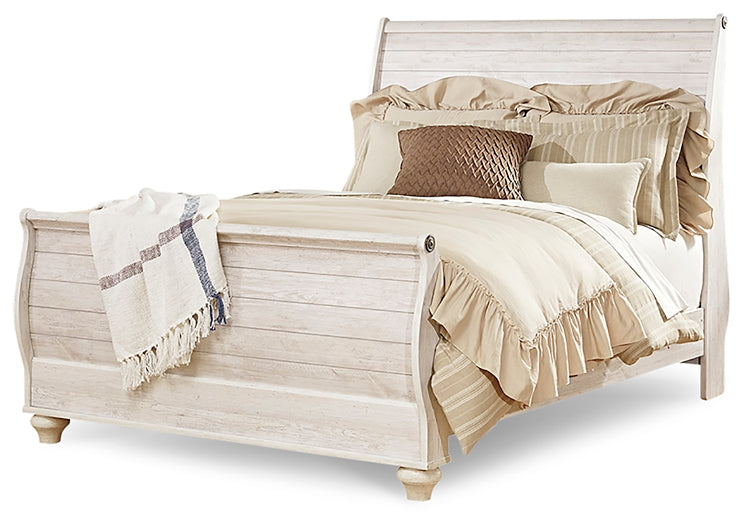 Willowton Queen Sleigh Bed with Mirrored Dresser and Nightstand at Towne & Country Furniture (AL) furniture, home furniture, home decor, sofa, bedding