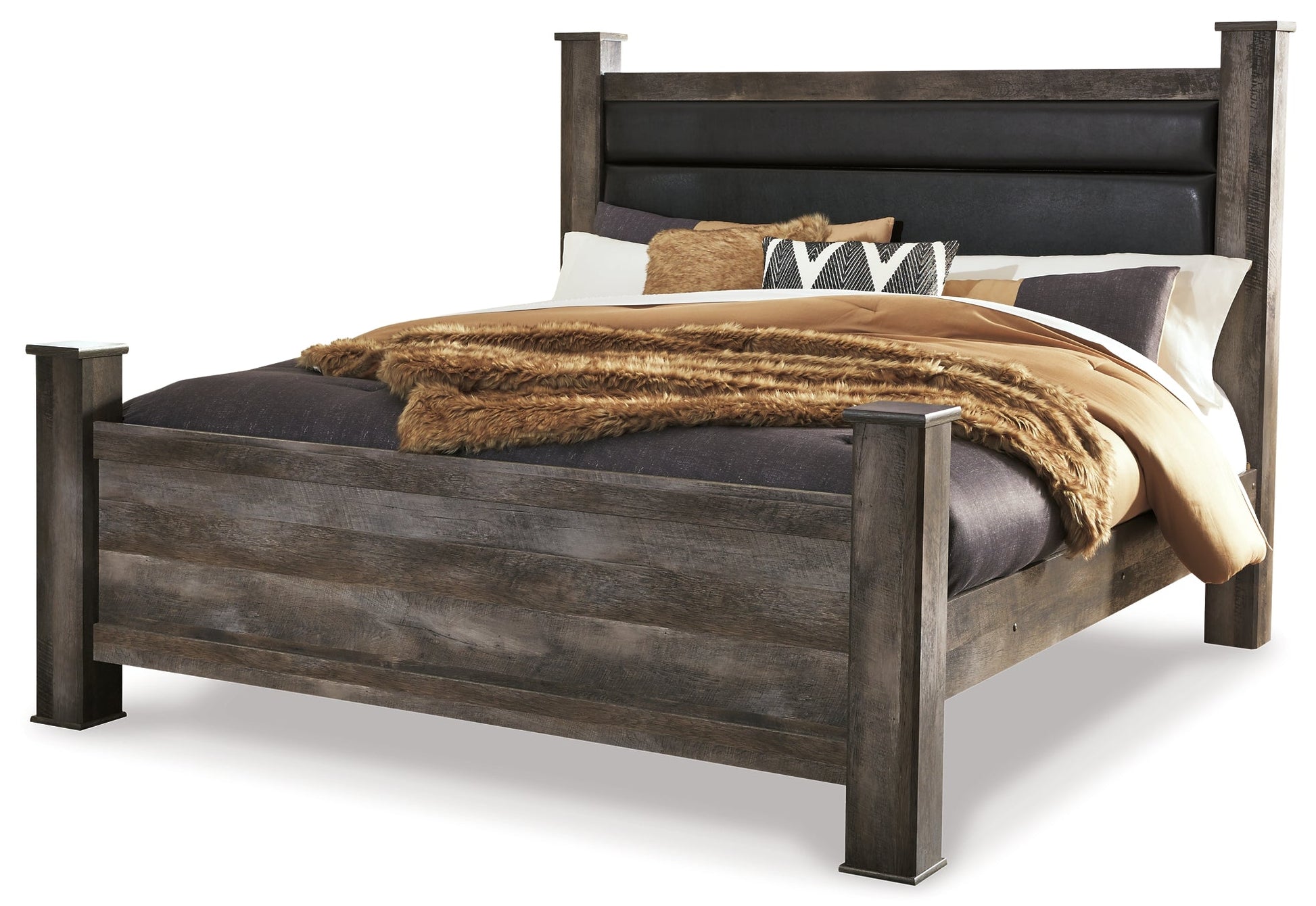 Wynnlow King Poster Bed with Mirrored Dresser and Chest at Towne & Country Furniture (AL) furniture, home furniture, home decor, sofa, bedding