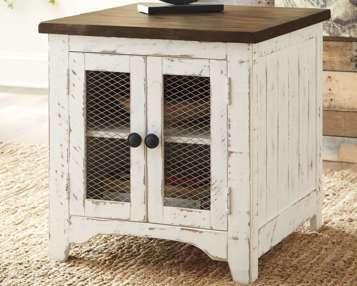 Wystfield Coffee Table with 1 End Table at Towne & Country Furniture (AL) furniture, home furniture, home decor, sofa, bedding