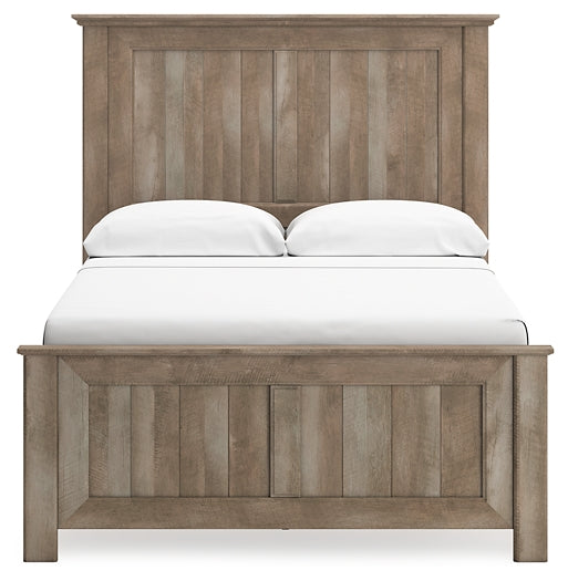 Yarbeck Queen Panel Bed with Mirrored Dresser at Towne & Country Furniture (AL) furniture, home furniture, home decor, sofa, bedding