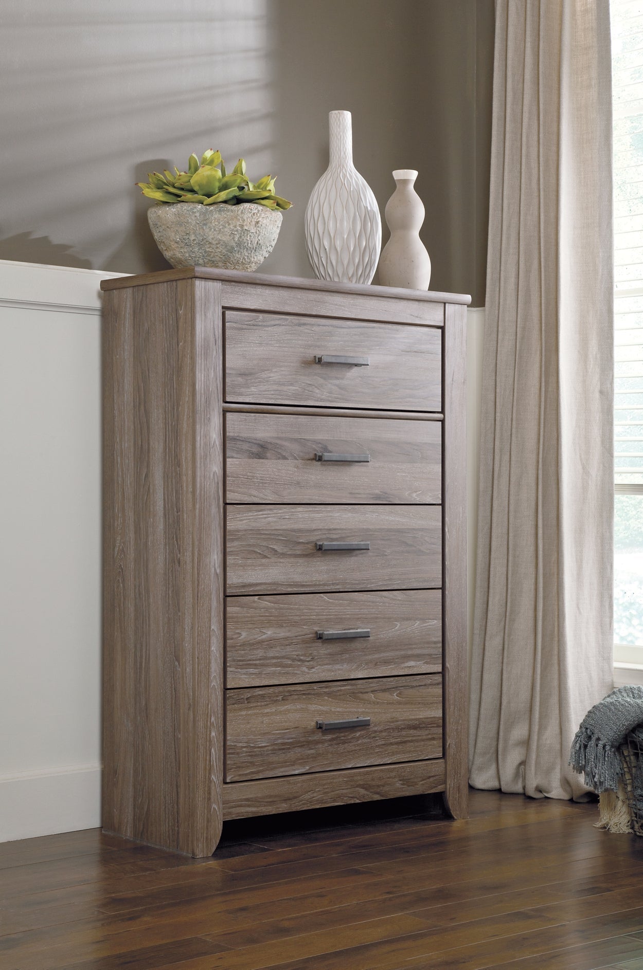 Zelen King Panel Bed with Mirrored Dresser and Chest at Towne & Country Furniture (AL) furniture, home furniture, home decor, sofa, bedding