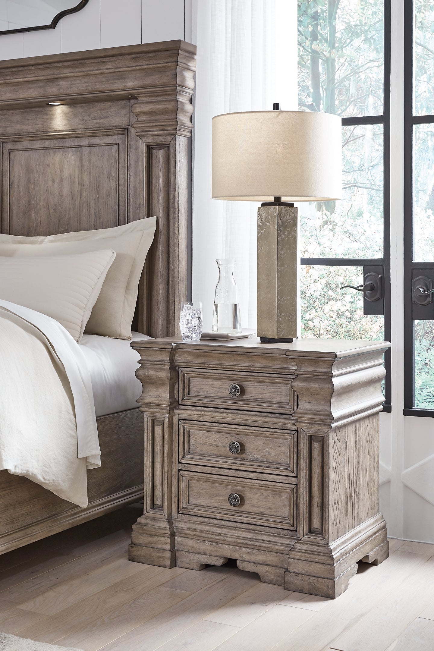 Ashley Express - Blairhurst Three Drawer Night Stand