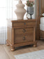Chadworth Queen Poster Bed with Mirrored Dresser and Nightstand